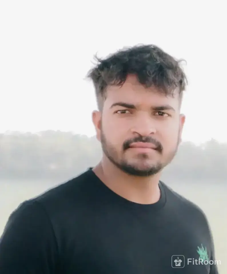 Saksham Tomar — Chemistry Tutor in Kanpur