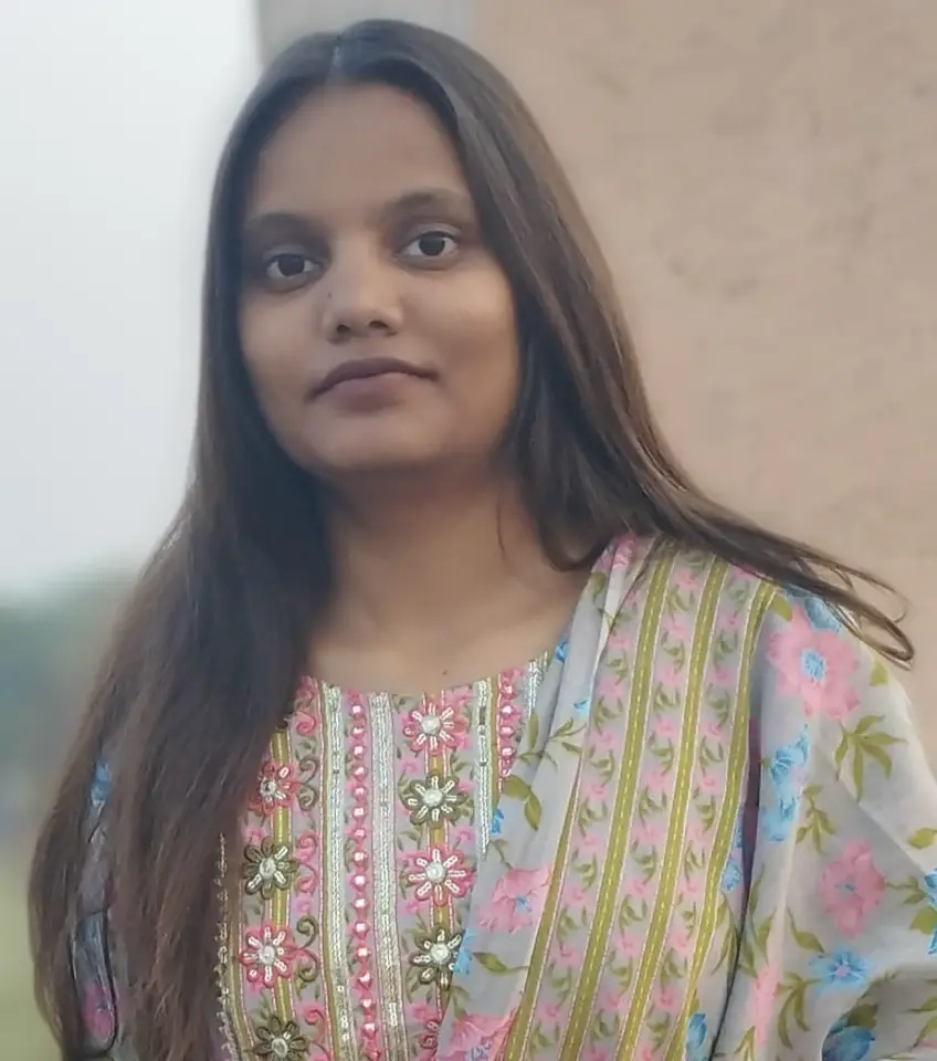 Khushi Verma — Arts and Humanities Tutor in Lucknow