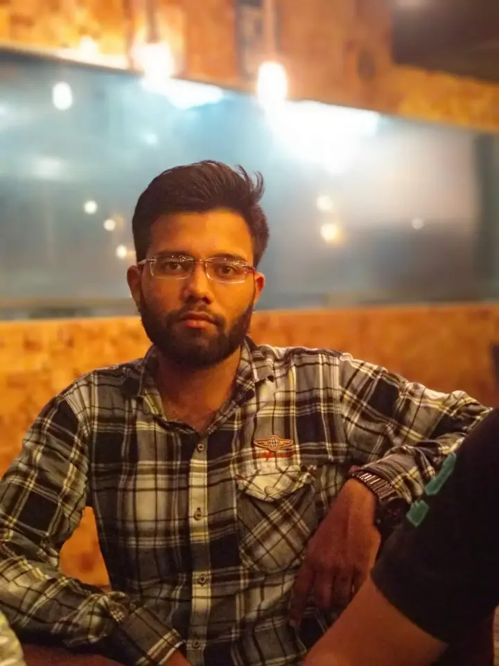 Rishabh Gupta — English Tutor in Kanpur