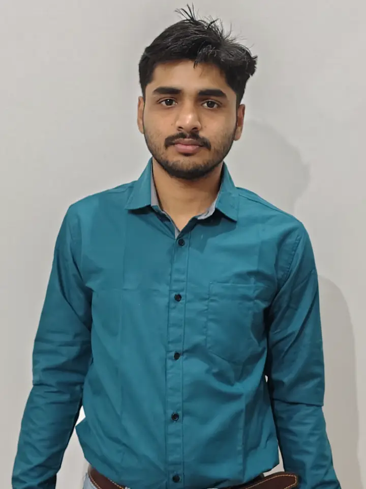 Saumya Singh — Maths Tutor in Varanasi
