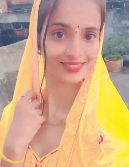 Risha Keshari — Home Tutor in Varanasi