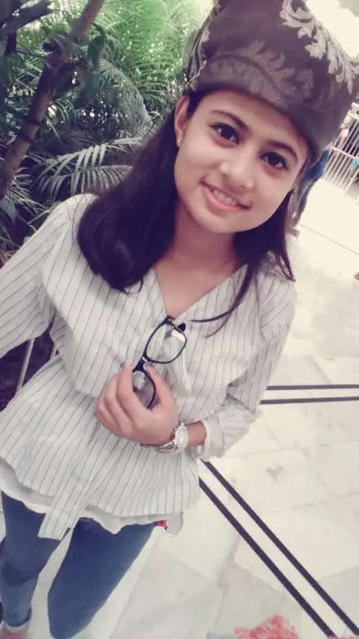 Riya Chauhan — Biology Tutor in Gurugram