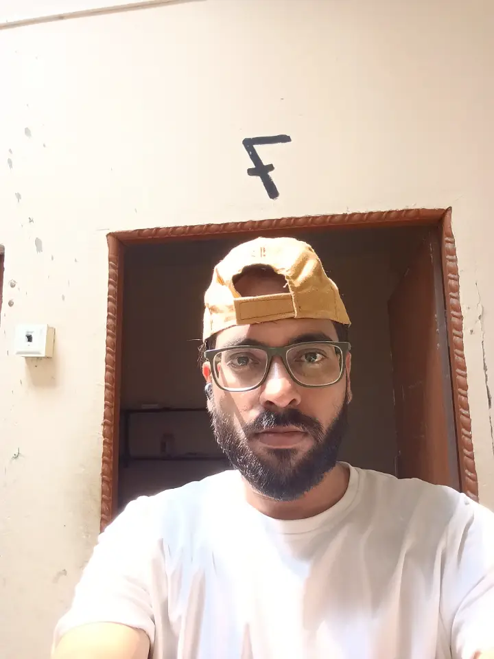 Vishal — Physics Tutor in Varanasi