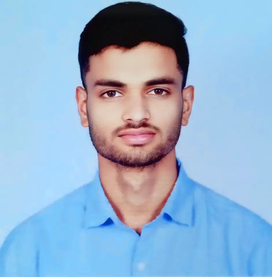 Piyoosh Yadav — Maths Tutor in Varanasi
