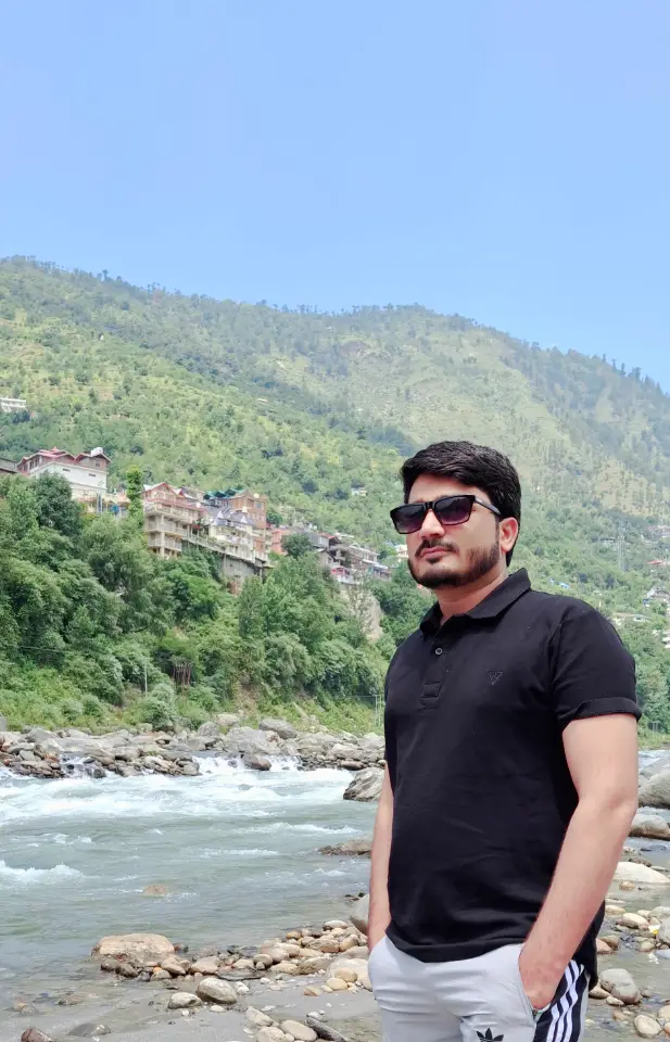 Kapil Saini — Maths Tutor in Gurugram