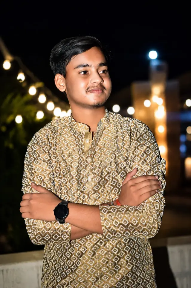 Saurabh Singh — Maths Tutor in Varanasi