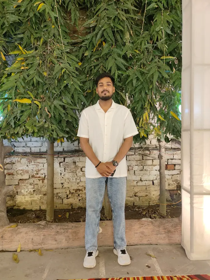 Ritesh — English Tutor in Varanasi