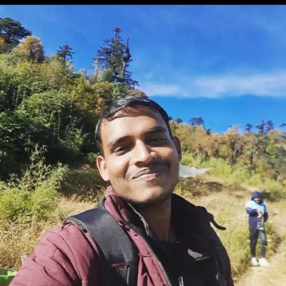 Sujeet — Maths Tutor in Varanasi