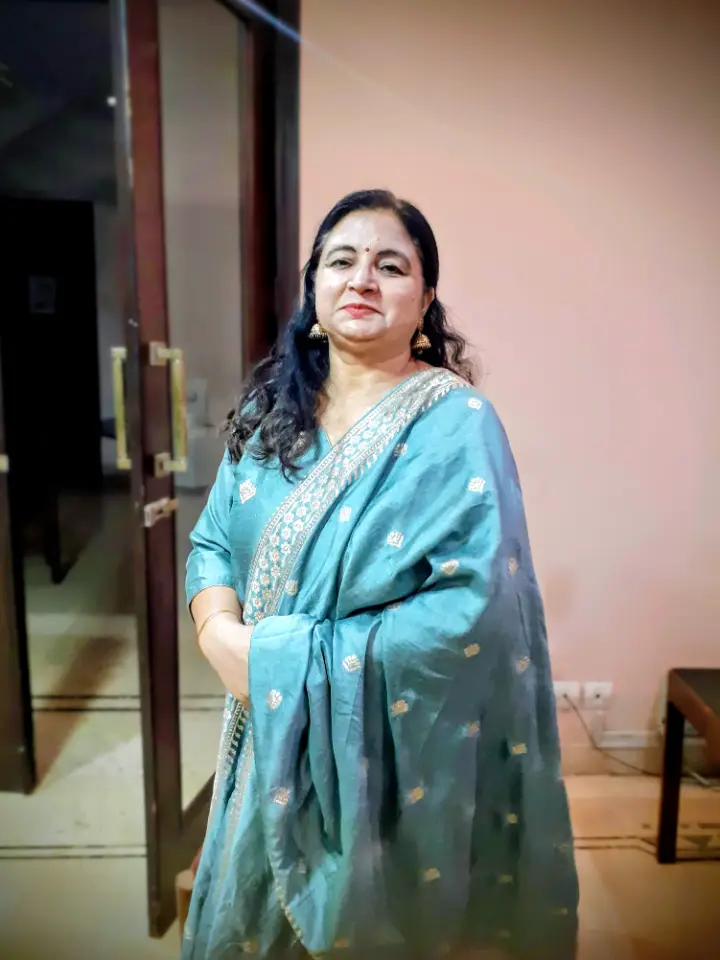 Neerja Vakil (Ignite Minds) — English Tutor in Gurugram