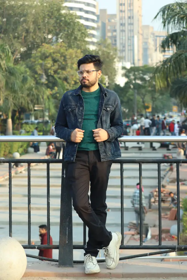 Sumit Kumar Singh — Maths Tutor in Noida