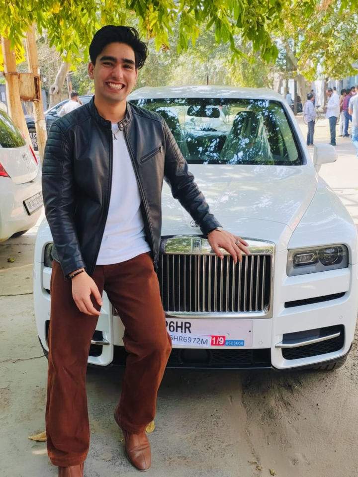 Mayank Mehra — Maths Tutor in Noida