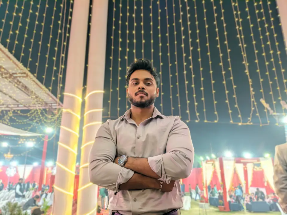 Shubham Yadav — Biology Tutor in Varanasi