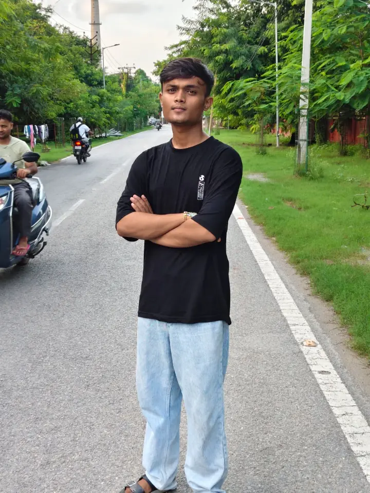 Krish Gupta — Maths Tutor in Varanasi