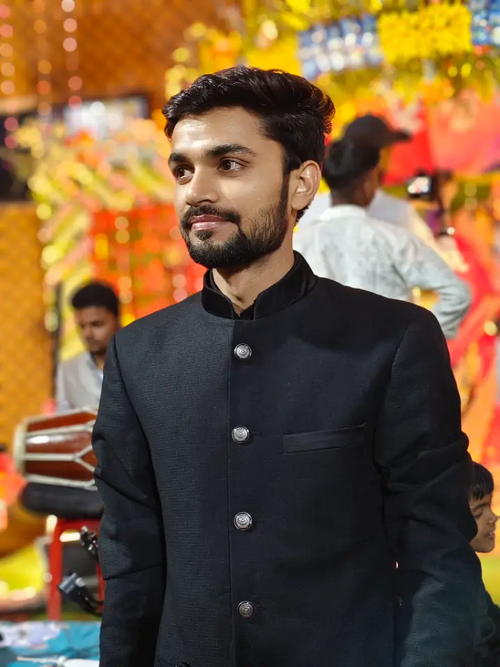 Saurabh Mishra — Maths Tutor in Gurugram