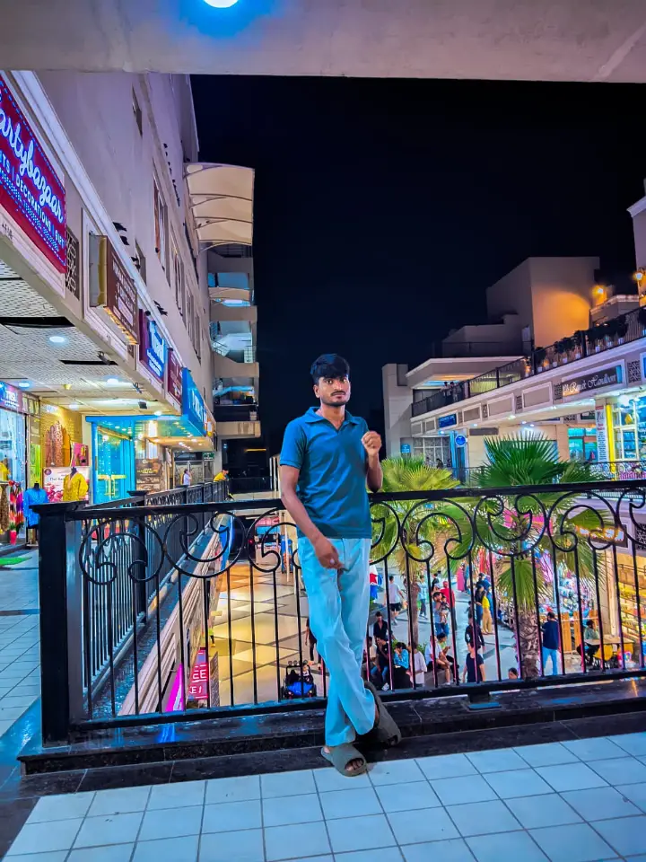 Aakash Gautam — Maths Tutor in Gurugram