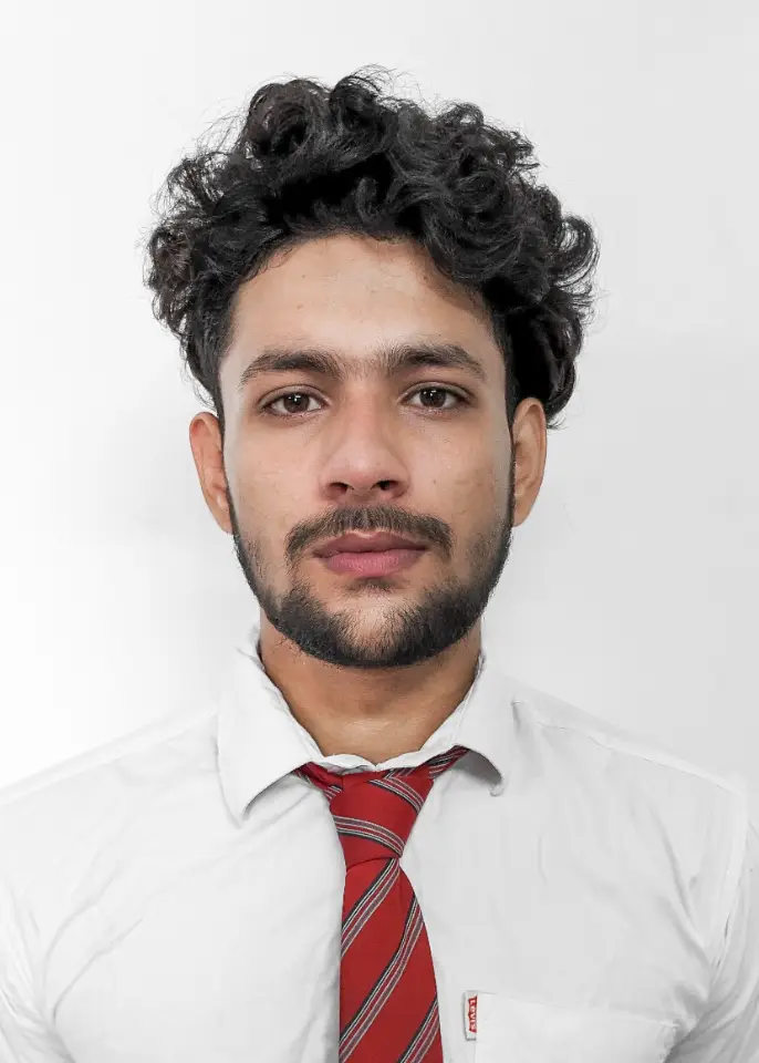 Aazim Khan — Maths Tutor in Noida