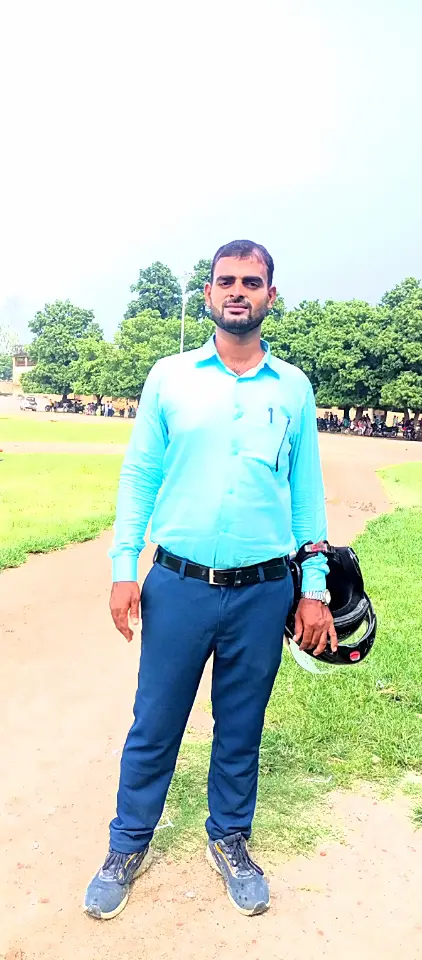 Rakesh Kumar — Maths Tutor in Gurugram