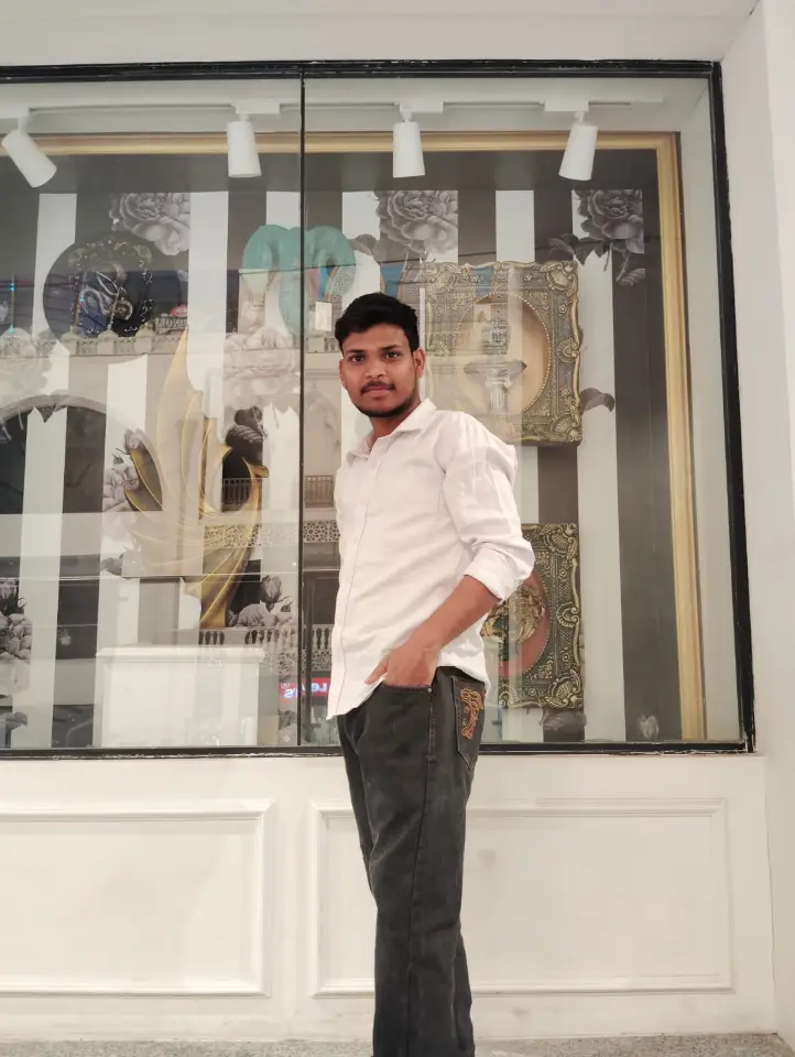 Amarjeet Solanki — Social Studies Tutor in Greater Noida